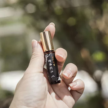 台灣原生檜木精油5ml (滾珠瓶)